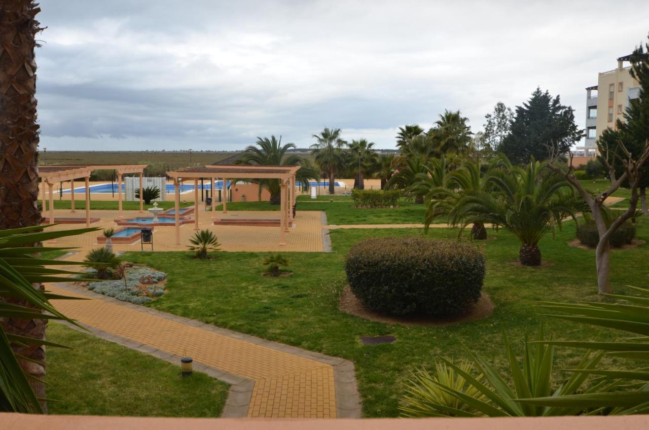 Solmares Las Marismas Isla Canela Bagian luar foto